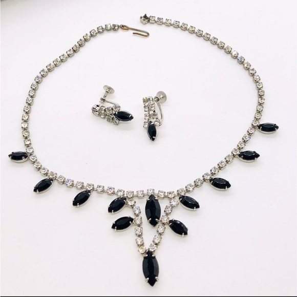 Vintage Demi Parure Black Crystal Necklace & Earrings. - Picture 1 of 10